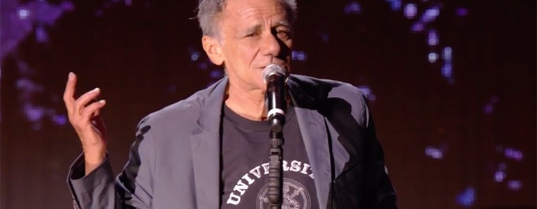 Roberto Vecchioni ambasciatore unipv a Musicultura 2017