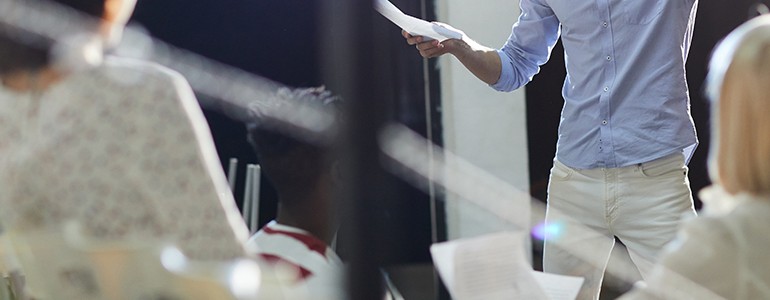 Al Broletto un nuovo corso di teatro aperto anche agli universitari (gratuito)
