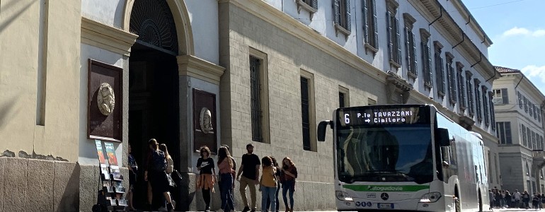 Autobus a Pavia, dall’app i passaggi in “real time”